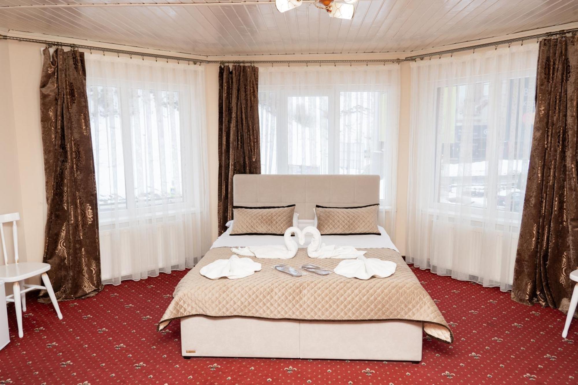 Villa Victoria Буковел Екстериор снимка